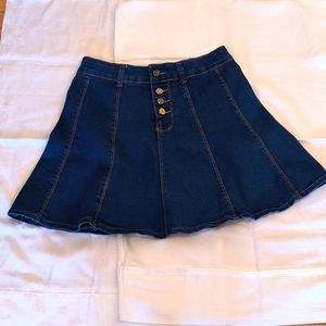 Cotton/spandex denim skater mini skirt